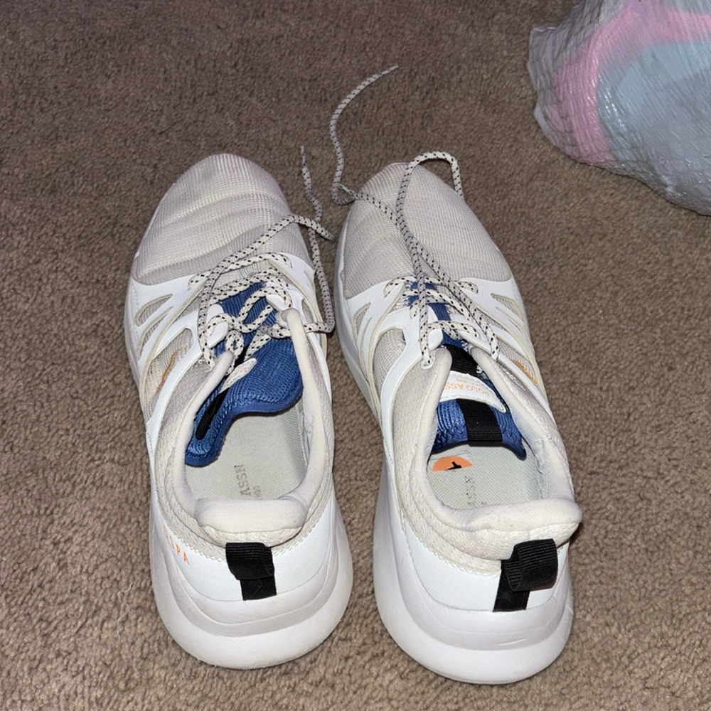 men’s polo tennis shoes